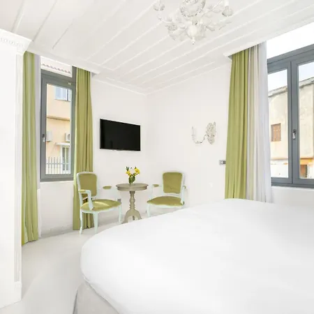 Micra Anglia Boutique Hotel & Spa Andros Town Exterior photo