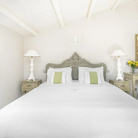 Micra Anglia Boutique Hotel & Spa Andros Town Exterior photo