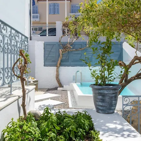 Micra Anglia Boutique Hotel & Spa Andros Town Exterior photo